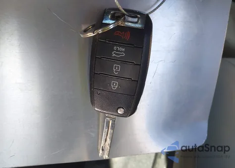 2015 Kia Rio Lx z USA, uszkodzony, nr VIN KNADM4A37F6441035